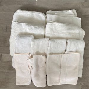 Brooklinen Super-Plush Towel Bundle in Cream